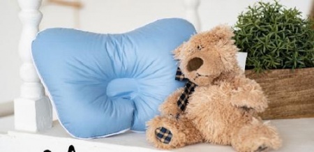 ДЕТСКАЯ ОРТОПЕДИЧЕСКАЯ ПУХОВАЯ ПОДУШКА ДЛЯ НОВОРОЖДЕННОГО «СЕРЫЙ ГУСЕНОК», 21X25 СМ