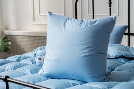 ПУХОВАЯ ПОДУШКА, УПРУГАЯ «НЕЖНОСТЬ», 68×68 СМ