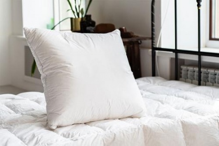 ПУХОВАЯ ПОДУШКА, СРЕДНЯЯ, «ОРХИДЕЯ», 68X68 СМ ПУХОВАЯ ПОДУШКА, СРЕДНЯЯ, «ОРХИДЕЯ», 68X68 СМ