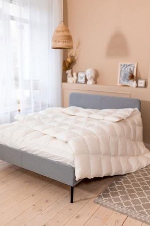 Одеяло пуховое Виктория, теплое, 150х200 см