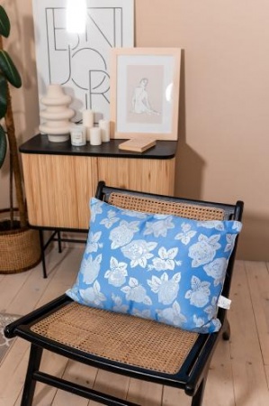 ПОДУШКА С КАНТОМ "КОМФОРТ", 50Х68, 1200 Г.